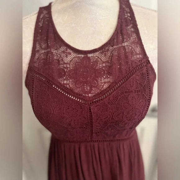 Abercrombie & Fitch Dress Keyhole Maroon‎ Lace S - Picture 5 of 12